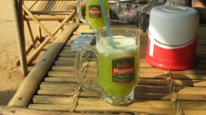 Sok od šećerne trske, Bagan, Mijanmar