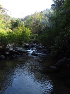 slapovi, okolica Nana, Tajland