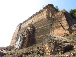 Pahtodawgyi stupa, Mingun, Mijanmar