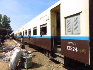 vlak Mandalay - Hsipaw, Mijanmar